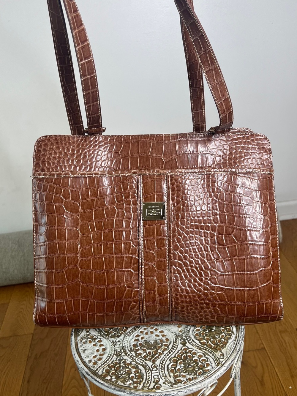 Vintage Liz Claiborne Croc-Embossed Brown Leather Shoulder Tote